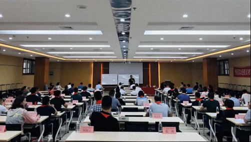 以道御术—西交大继教院高级工商管理CEO研修班《国学智慧与现代管理》课程纪实208.jpg